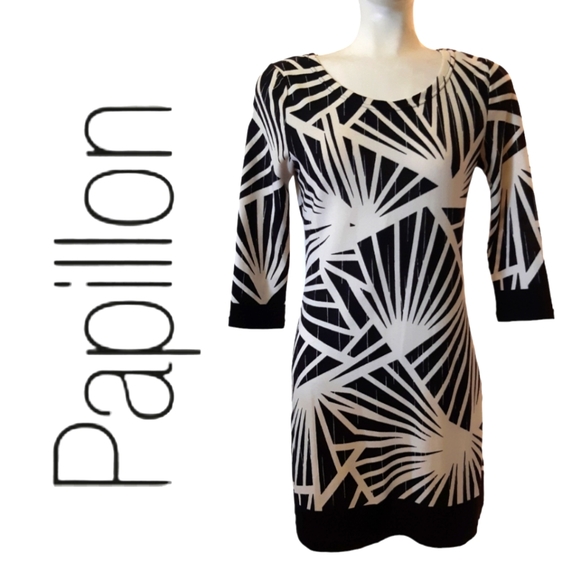 Papillon size medium sunburst geometric light knit round neck dress - Picture 10 of 10